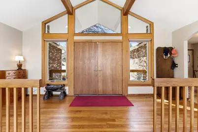 8967 S Cobblecrest Ln, Sandy, UT 84093 - Photo 16