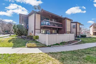 325 E 2550 N, North Ogden, UT 84414 - Photo 2