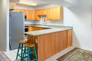 1230 E Privet Dr S, Cottonwood Heights, UT 84121 - Photo 10