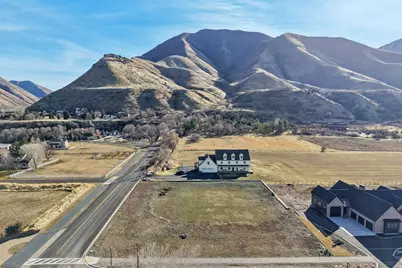 1564 N 1700 E, Mapleton, UT 84664 - Photo 8