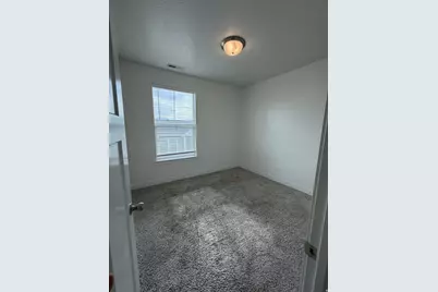 1773 W Eaglewood Dr #302, Saratoga Springs, UT 84045 - Photo 8