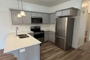 1773 W Eaglewood Dr, Saratoga Springs, UT 84045 - Photo 4