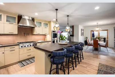 1118 S Oak Hills Way, Salt Lake City, UT 84108 - Photo 4