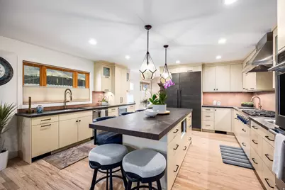 1118 S Oak Hills Way, Salt Lake City, UT 84108 - Photo 4