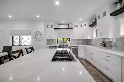 266 S 300 W, Mount Pleasant, UT 84647 - Photo 12