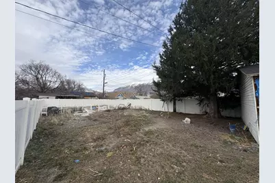668 W 890 N, Provo, UT 84604 - Photo 24