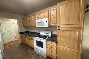 668 W 890 N, Provo, UT 84604 - Photo 2