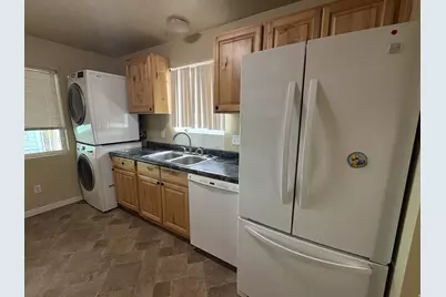 668 W 890 N, Provo, UT 84604 - Photo 4