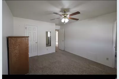 820 W 2350 N, Layton, UT 84041 - Photo 12