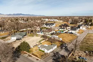 1556 W 13400 S, Riverton, UT 84065 - Photo 4