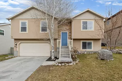 3992 E Ofallons Way N, Eagle Mountain, UT 84005 - Photo 26