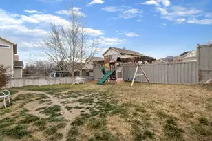 3992 E Ofallons Way N, Eagle Mountain, UT 84005 - Photo 24