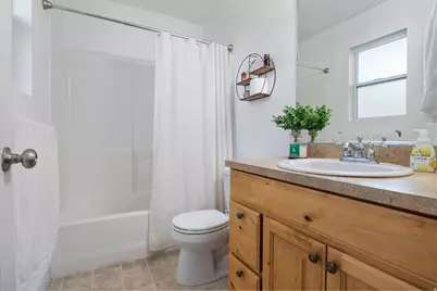 3992 E Ofallons Way N, Eagle Mountain, UT 84005 - Photo 12