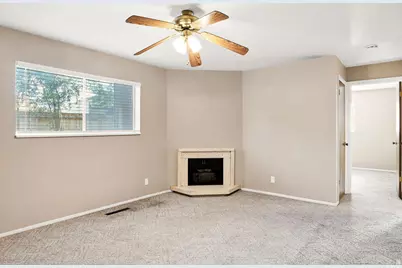 240 E 400 N #26, Logan, UT 84321 - Photo 1