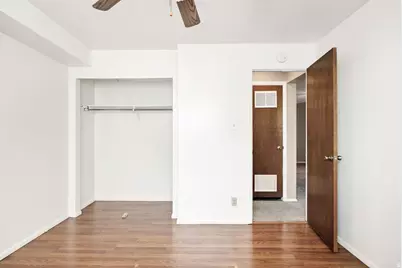 240 E 400 N #26, Logan, UT 84321 - Photo 8