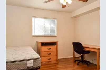 240 E 400 N #26, Logan, UT 84321 - Photo 6