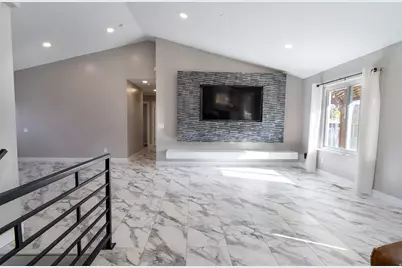 6389 S Mill Valley Ct, Salt Lake City, UT 84118 - Photo 4