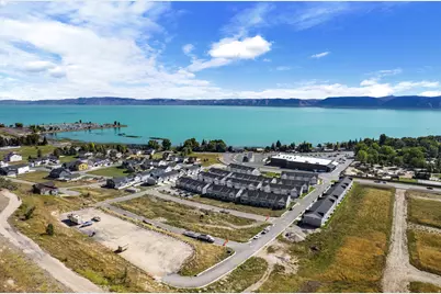 568 Blue Lake St #28, Garden City, UT 84028 - Photo 2