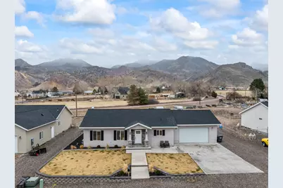 847 S 300 E, Monroe, UT 84754 - Photo 2