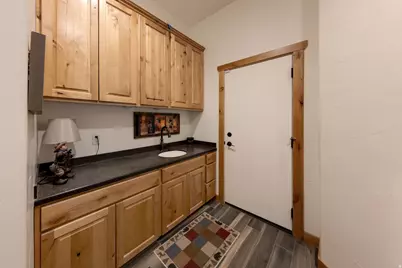 2075 S Munsey Dr E, Moab, UT 84532 - Photo 32