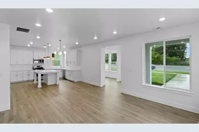 186 W 3175 S #617, Nibley, UT 84321 - Photo 8