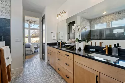 1128 W Fremont St N, Saratoga Springs, UT 84045 - Photo 20