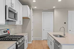 11178 S Fordman Wy, South Jordan, UT 84009 - Photo 12