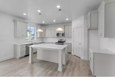 264 W 2900 S, Nibley, UT 84321 - Photo 10