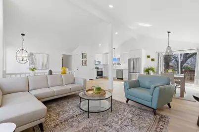 9828 S Pinehurst Dr, Sandy, UT 84092 - Photo 6