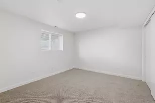 9828 S Pinehurst Dr, Sandy, UT 84092 - Photo 26