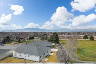 1636 N 160 E, Orem, UT 84057 - Photo 36
