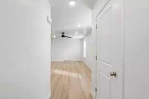 1636 N 160 E, Orem, UT 84057 - Photo 8