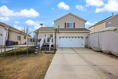 7849 N Saddleback Dr, Eagle Mountain, UT 84005 - Photo 18