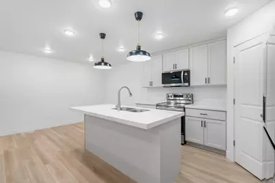 1638 N 160 E, Orem, UT 84057 - Photo 14