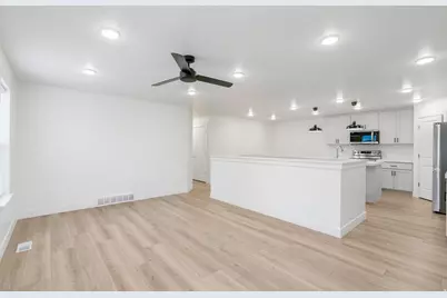 1638 N 160 E, Orem, UT 84057 - Photo 6