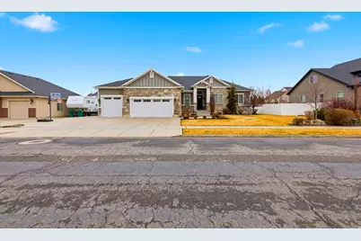 1354 W 725 S, Layton, UT 84041 - Photo 56