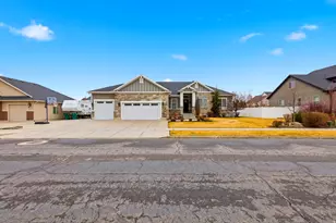 1354 W 725 S, Layton, UT 84041 - Photo 56
