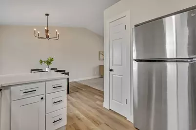 1551 W 2050 N, Clinton, UT 84015 - Photo 6