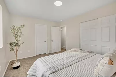 1551 W 2050 N, Clinton, UT 84015 - Photo 8