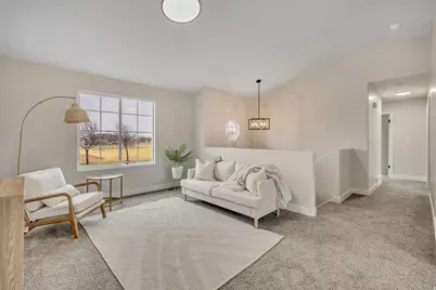 1551 W 2050 N, Clinton, UT 84015 - Photo 2