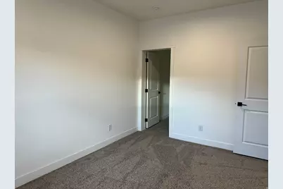 245 N 100 W, Huntington, UT 84528 - Photo 14