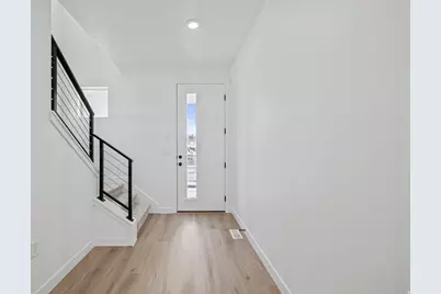 904 W Bellshill Dr #13, Murray, UT 84123 - Photo 2