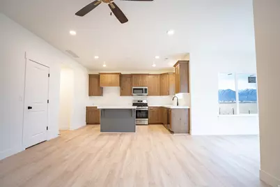 1052 N 1020 Lot W #1, Salem, UT 84653 - Photo 2