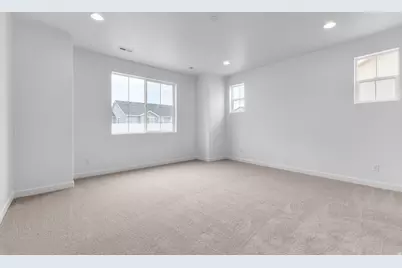 1869 S 2425 W, West Haven, UT 84401 - Photo 20