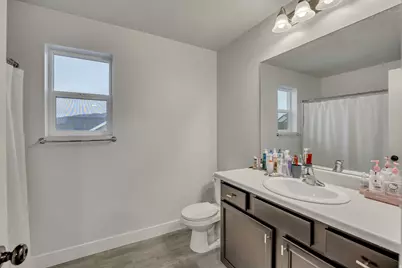 205 E Craner Peak Dr, Eagle Mountain, UT 84005 - Photo 20