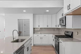 1944 S 2425 W, West Haven, UT 84401 - Photo 14