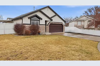 3272 S Sharal Cir, West Valley, UT 84128 - Photo 2