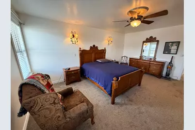 1492 N 1615 W, Clinton, UT 84015 - Photo 4