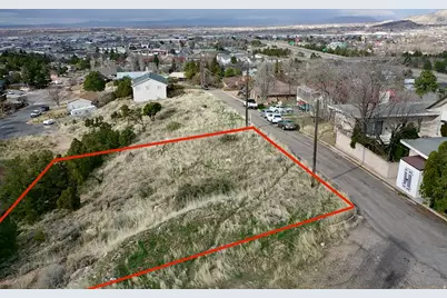 236 S Ridge Rd #13, Cedar City, UT 84720 - Photo 2