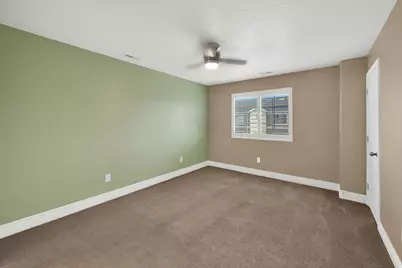 36 E Opequon Rd, Sandy, UT 84070 - Photo 26